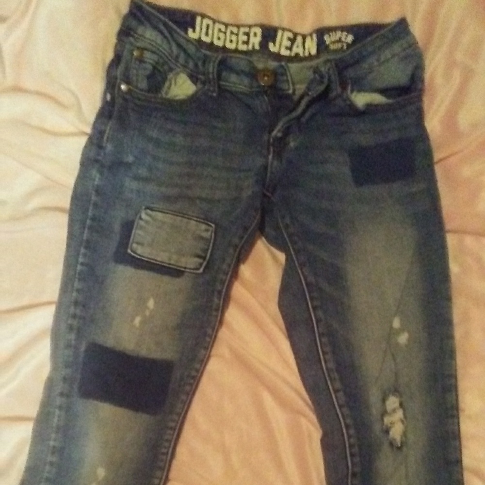 Jeans